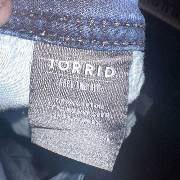 Torrid dark wash size 22R Luxe slim Boot cut western jeans - Picture 5 of 5